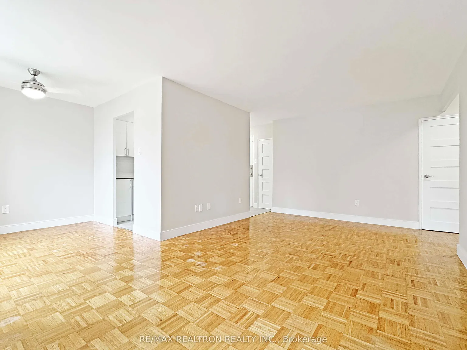 55 Isabella St — Photo 3