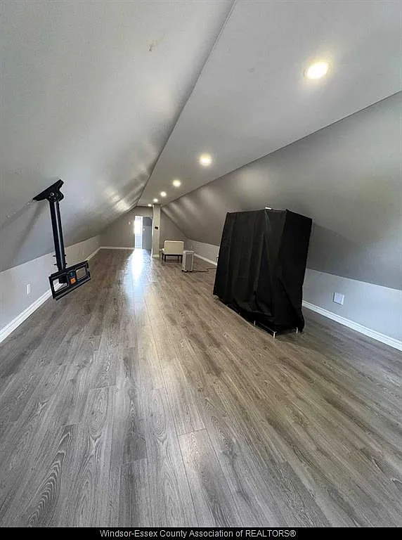 1 bed, $1,300 — Photo 2