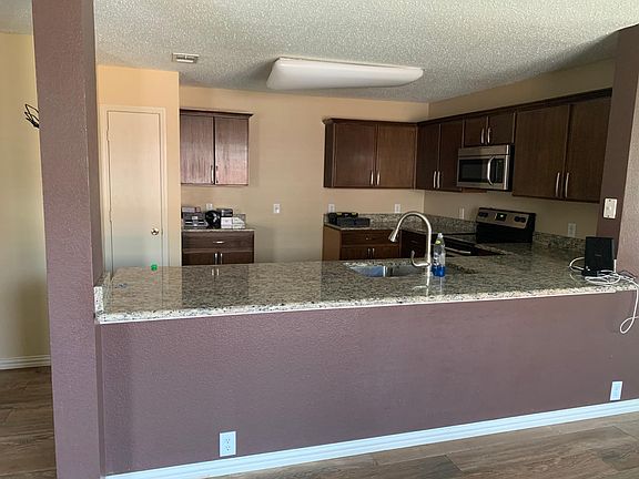 4th image of 4504 Merlot Dr