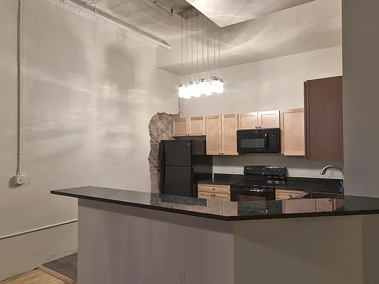 306 S Main St #2D — Photo 5