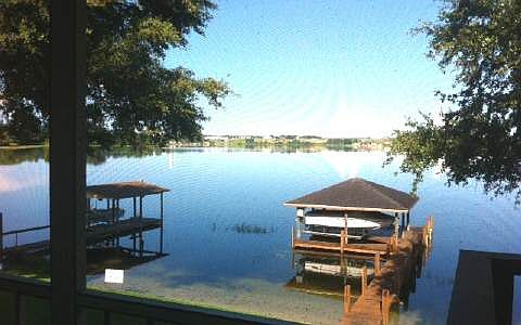 3rd image of 1734 Lake Clay Dr