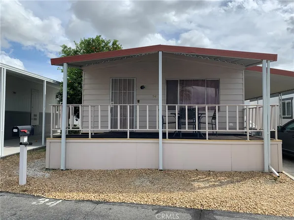 999 S Santa Fe Ave Spc 34, San Jacinto, CA 92583