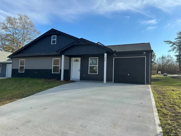 380 Edgefield St, Chesnee, SC 29323