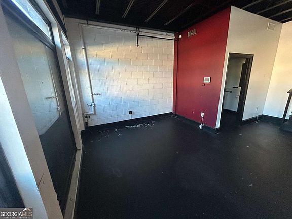 3rd image of 419 Edgewood Ave SE
