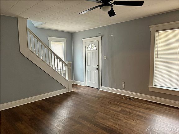 2nd image of 1661 Prospect St