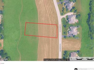 1300 E Longwood Dr, Bull Valley, IL 60098
