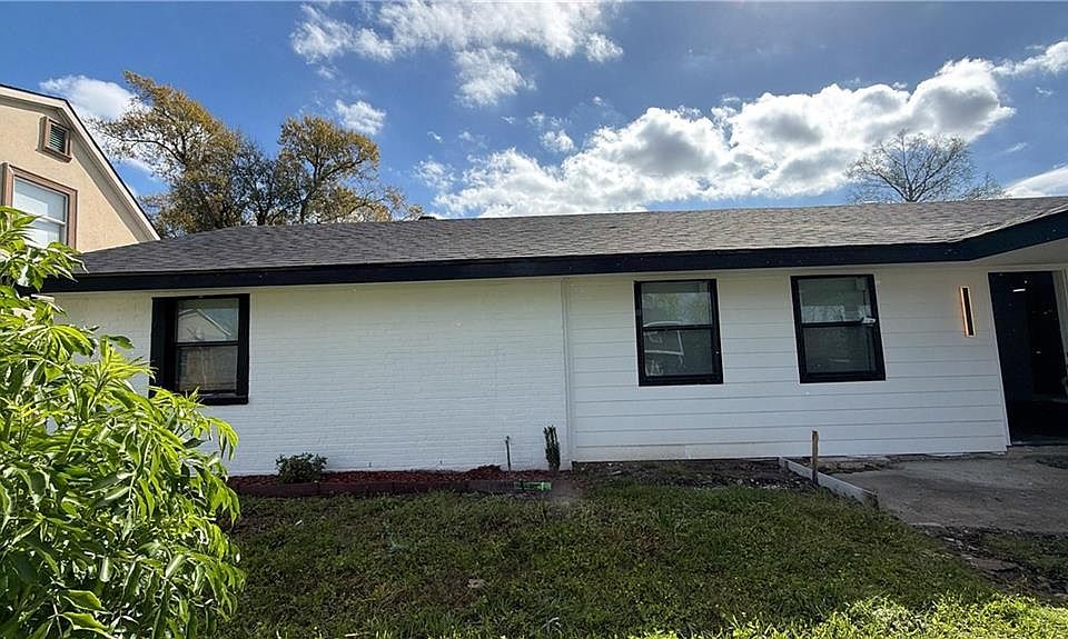 1st image of 3712 E Louisiana State Dr