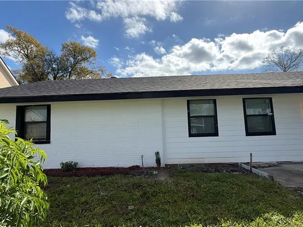 3712 E Louisiana State Dr, Kenner, LA 70065