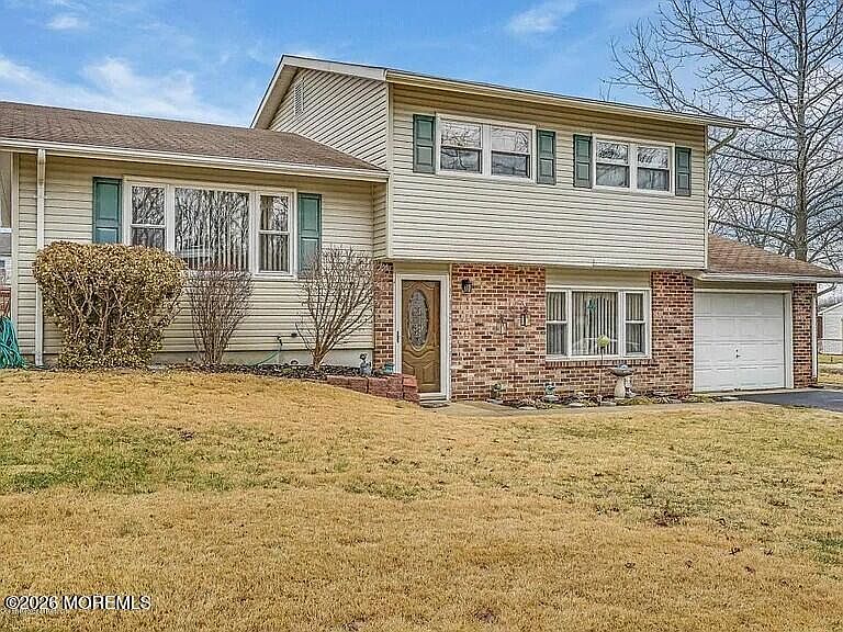 1st image of 1004 Woodlane Road