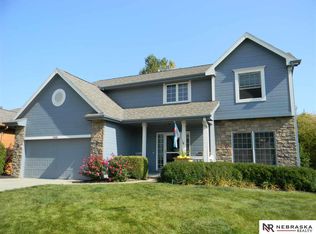 2005 S 197th St, Omaha, NE 68130