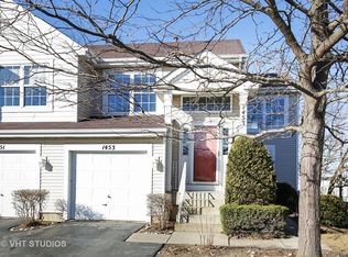 1453 Meadowsedge Ln, Carpentersville, IL 60110