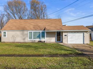 111 Louis St, Cheektowaga, NY 14225