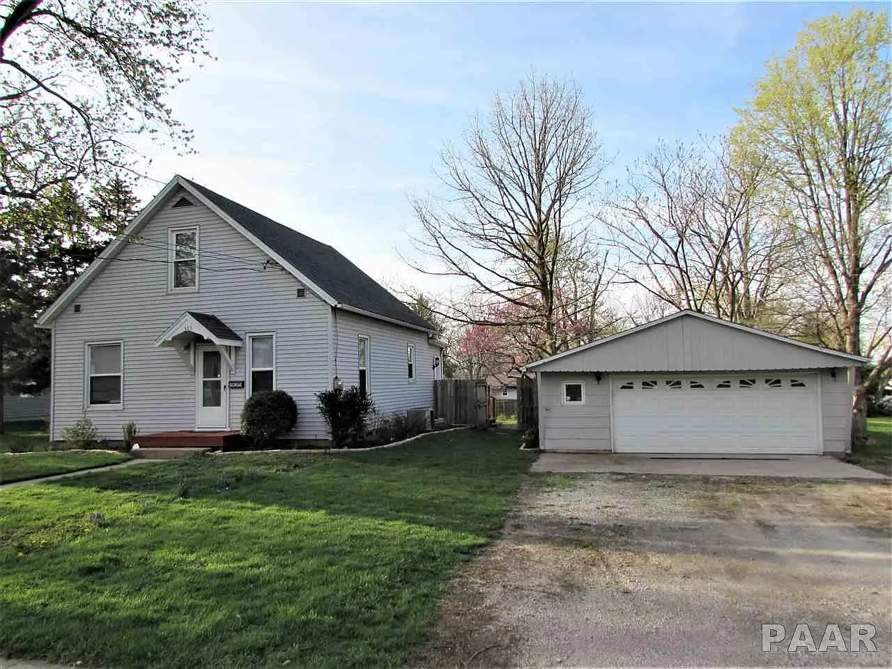 505 E James St photo 1
