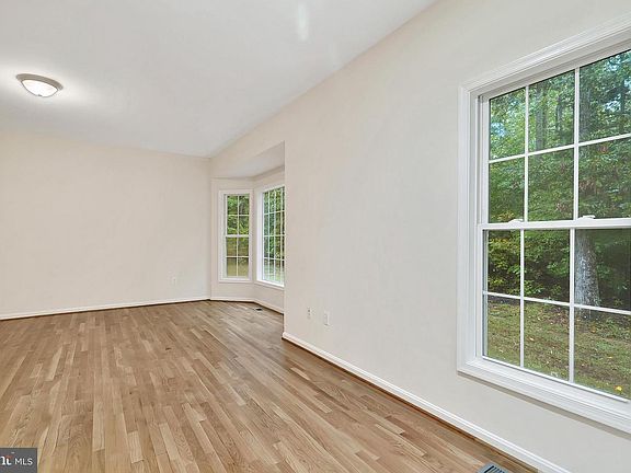 5th image of 13566 Storybook Farm Ln