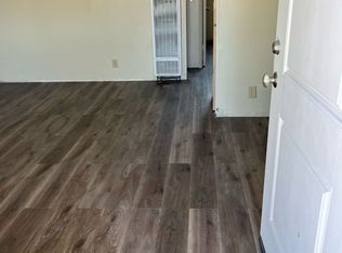 1127 E Laurel Dr #12, Salinas, CA 93905