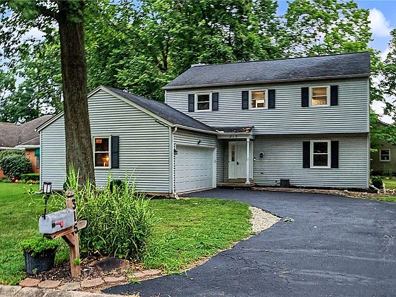2nd image of 315 Locust View Way