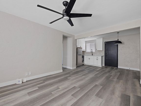 5th image of 913 S 3rd St E