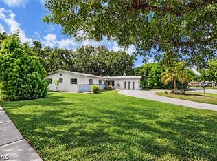 1380 Stadler Dr, Fort Myers, FL 33901