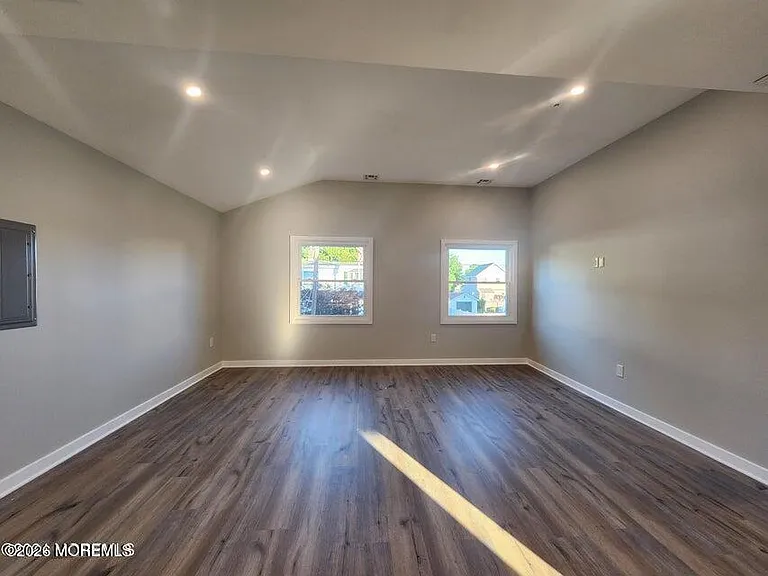 158 Mabel Ave #2 — Photo 7
