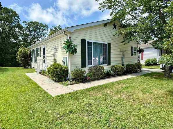 35 Knollwood Dr, Mays Landing, NJ 08330