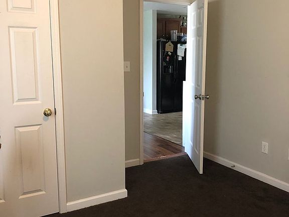 5th image of 308 7th Ave #1B