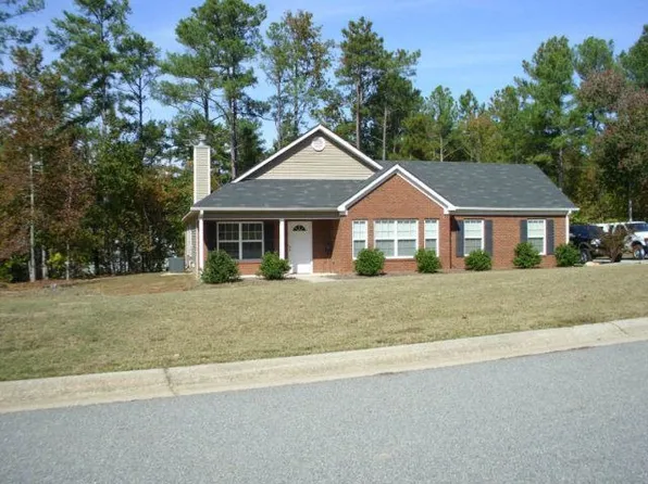 78 Red Oak Dr, Carrollton, GA 30116