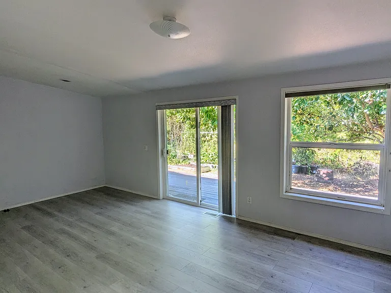 1221 SW Kalyca Way — Photo 9