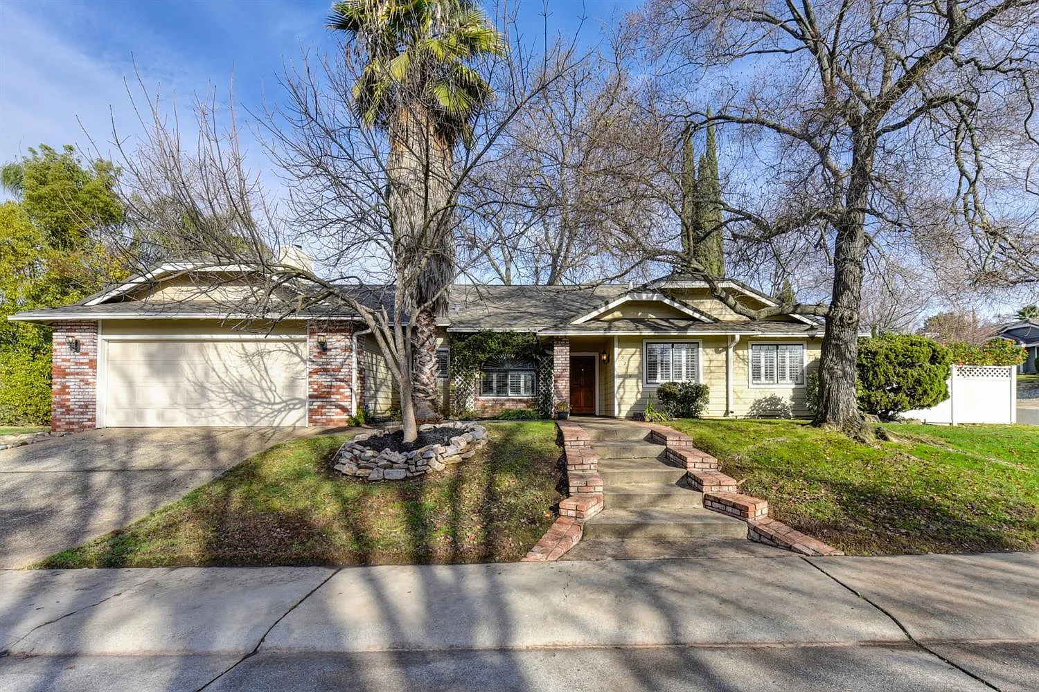 9219 Hilari Way photo 1