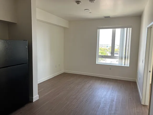 2312 F Ave — Photo 6