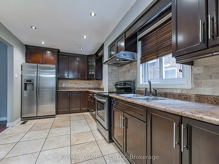 77 Ecclestone Dr #MAIN — Photo 8