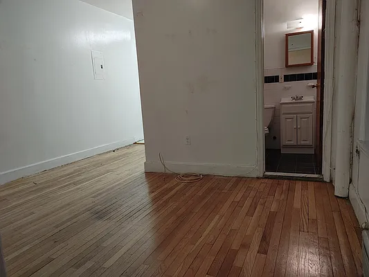 Rented by Brick Real Estate | media 16