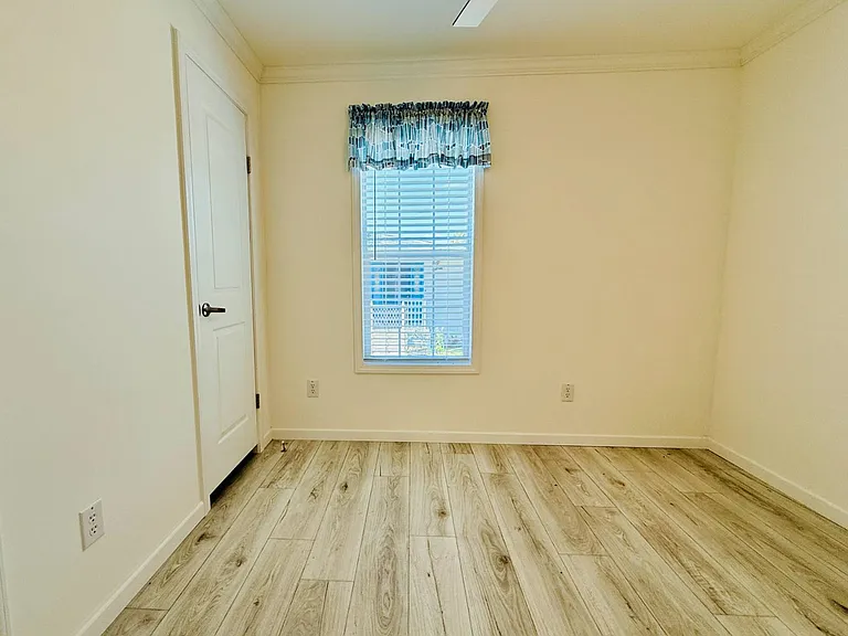 1007 Ohio St SE #51 — Photo 14