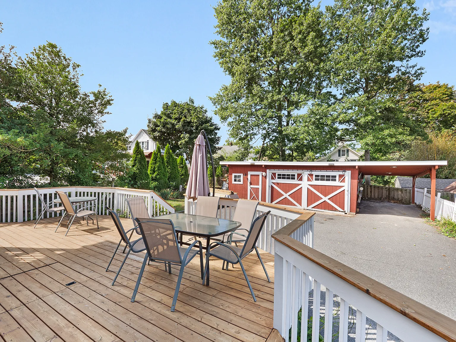 2 bed, 1.5 bath, 1000 sqft, $3,000 — Photo 2