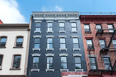 205 Johnson Avenue in Williamsburg