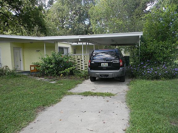 Carport