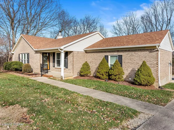 1001 Thorn Bush Rd, La Grange, KY 40031