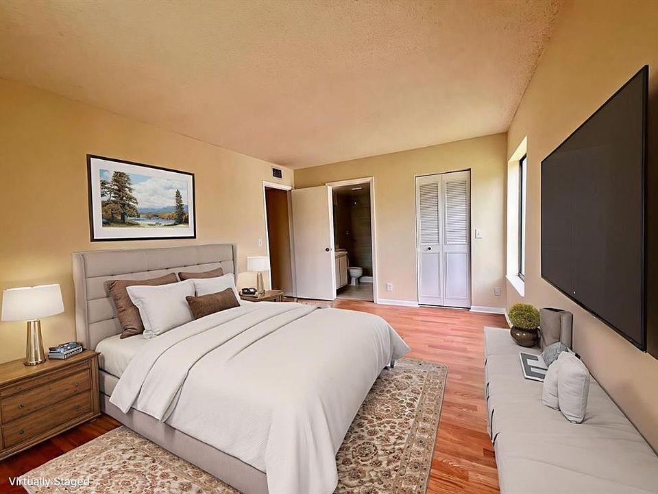 ピーノ　1009 Off-White c/o Virgil Abloh high top sneakers. Size 42 / US 9