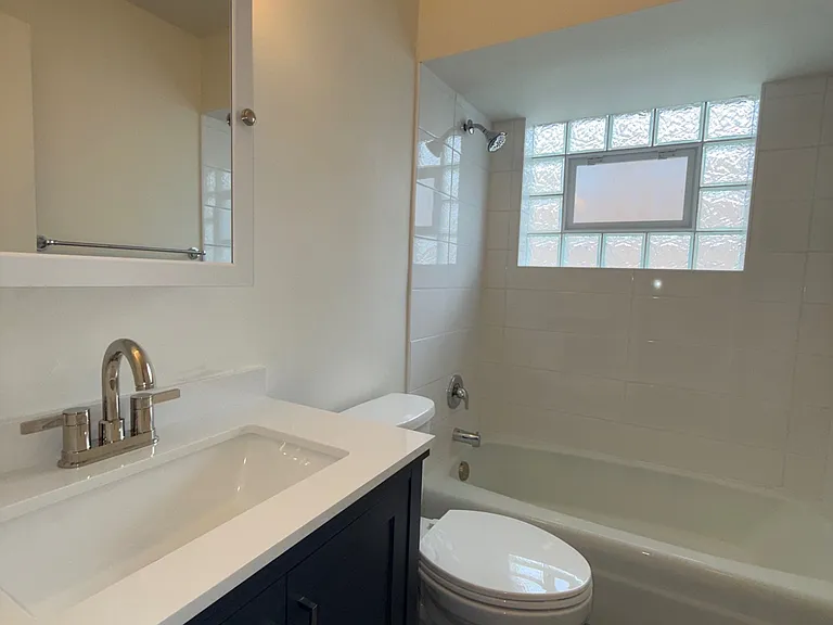 7920 S 82nd Ave #2N — Photo 11