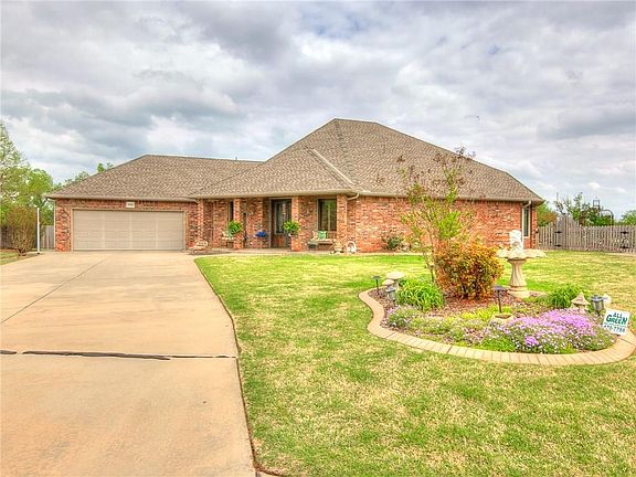2nd image of 1416 River Birch Dr