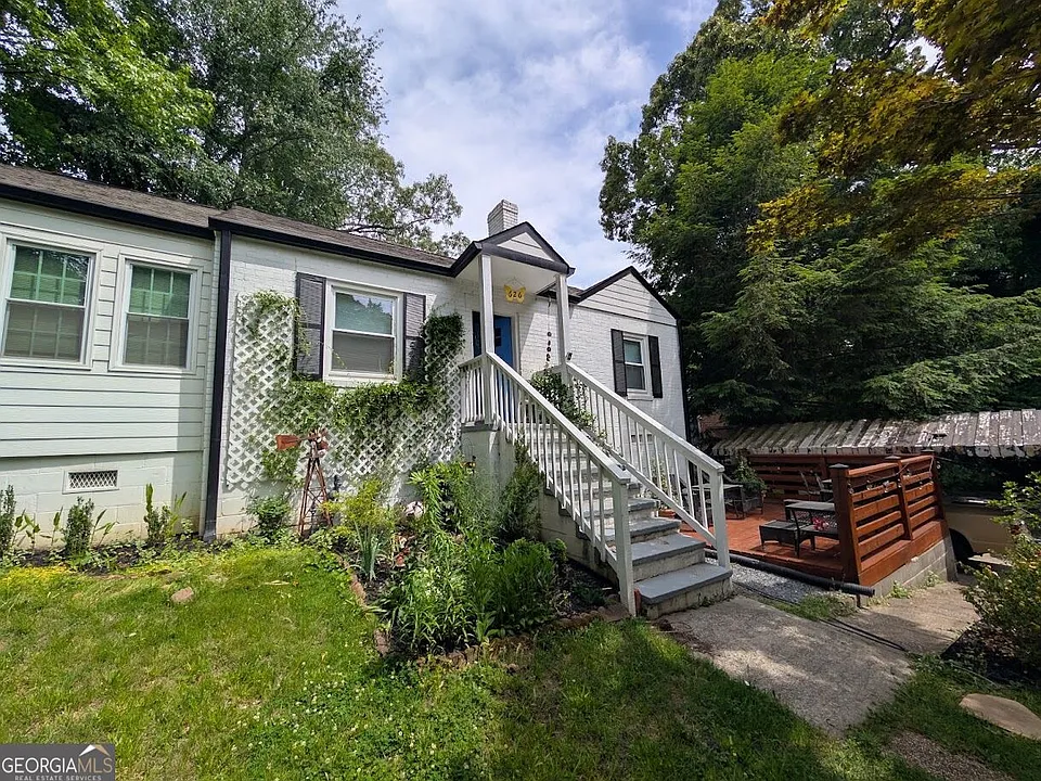 626 N Gordon Cir