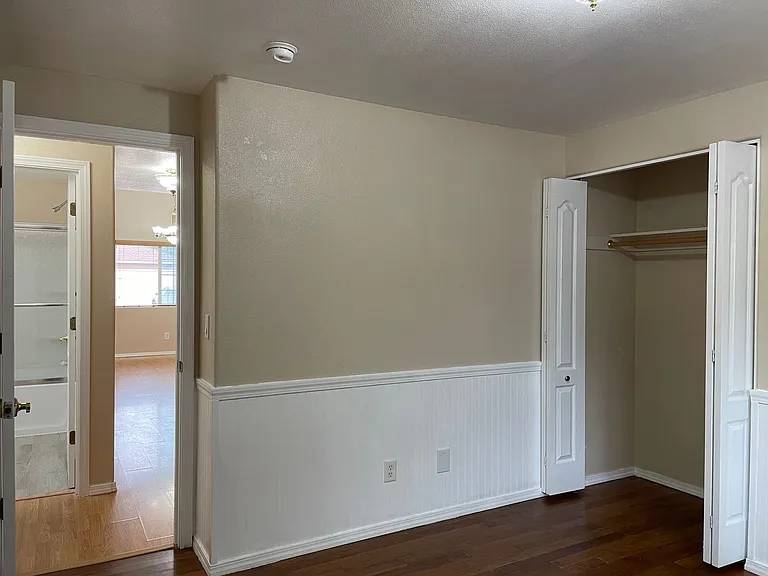 476 Teakwood Dr — Photo 21