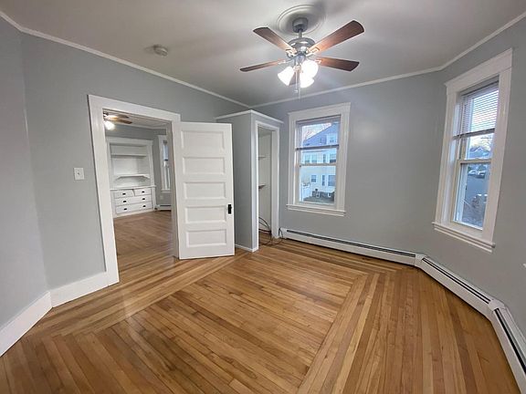 5th image of 33 Bradford Ave #2