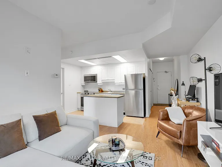 134 York St #205 — Photo 12