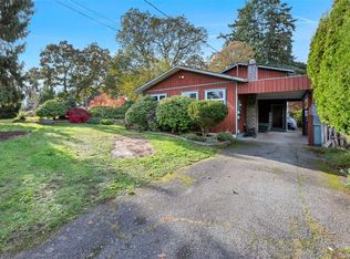 2700 Rainville Rd, Langford, BC V9B 3N3