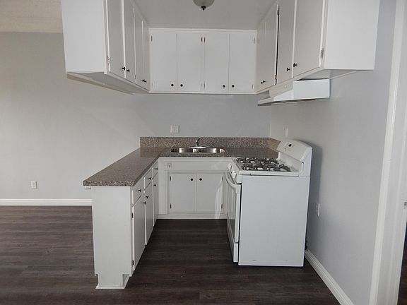 4th image of 712 San Pascual Ave APT 21