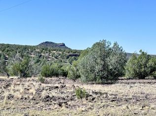 145 SW Reckless Ln, Ash Fork, AZ 86320