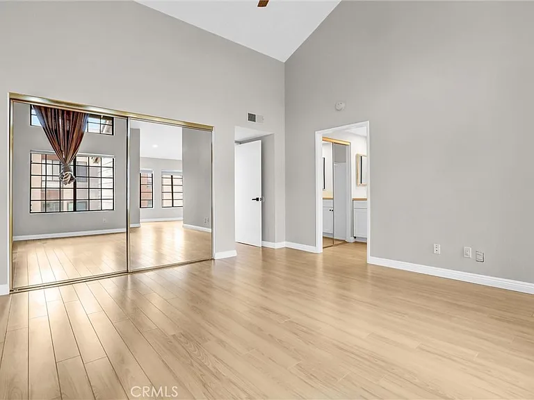7900 Topanga Canyon Blvd #15 — Photo 16