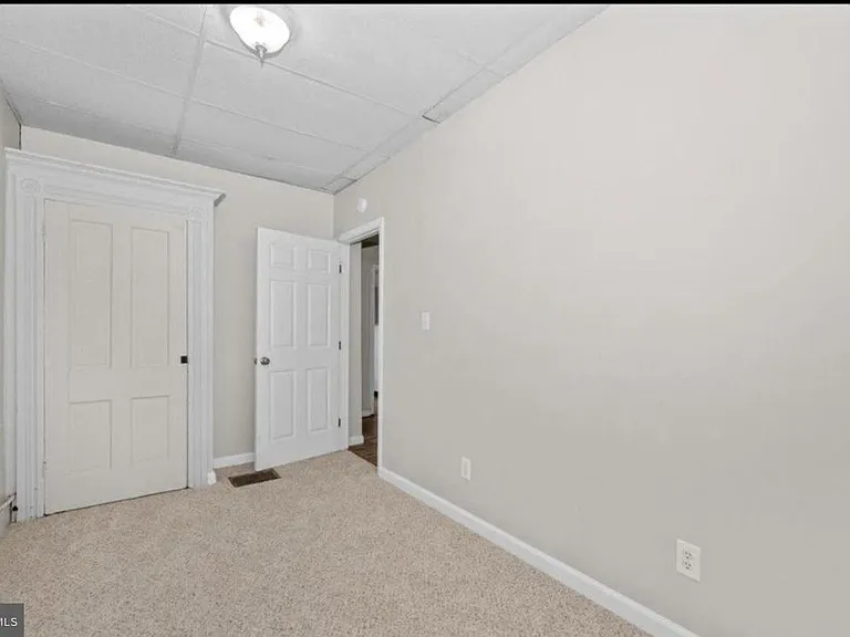 118 Independence St — Photo 15