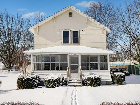 106 S Lincoln St, White Pigeon, MI 49099