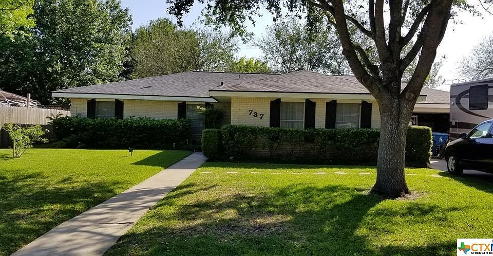 1st image of 737 Willowick Dr